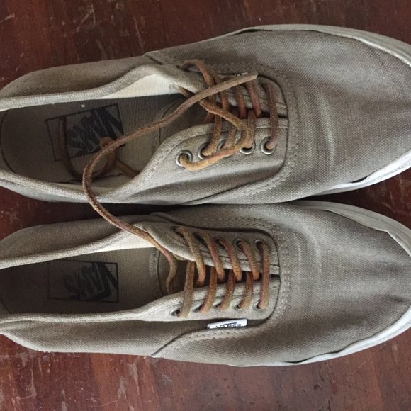 Van Sneaker - Picture 3 of 3